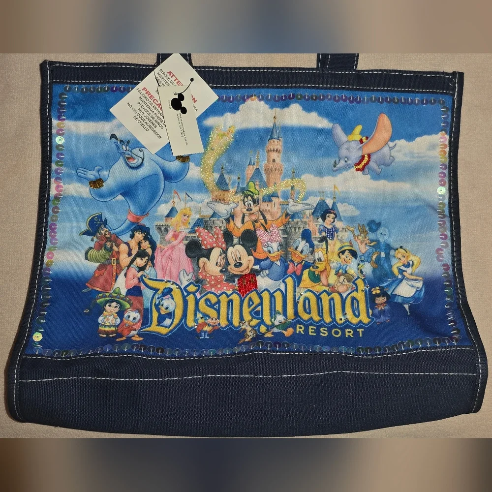 Disneyland Resort NWT Adorable Vibrant Tote Bag W/Mickey, Minnie, Goofy, Aladdin
